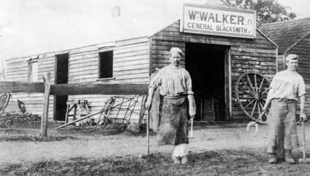 walkersblacksmith_bw